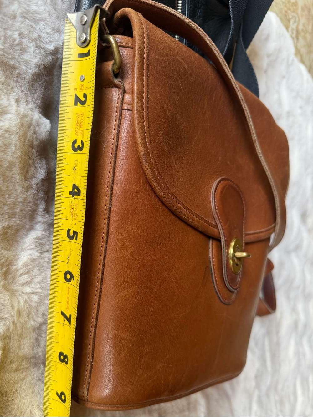 Vintage, Coach Leather Crossbody Bag - Picture 8 of 11